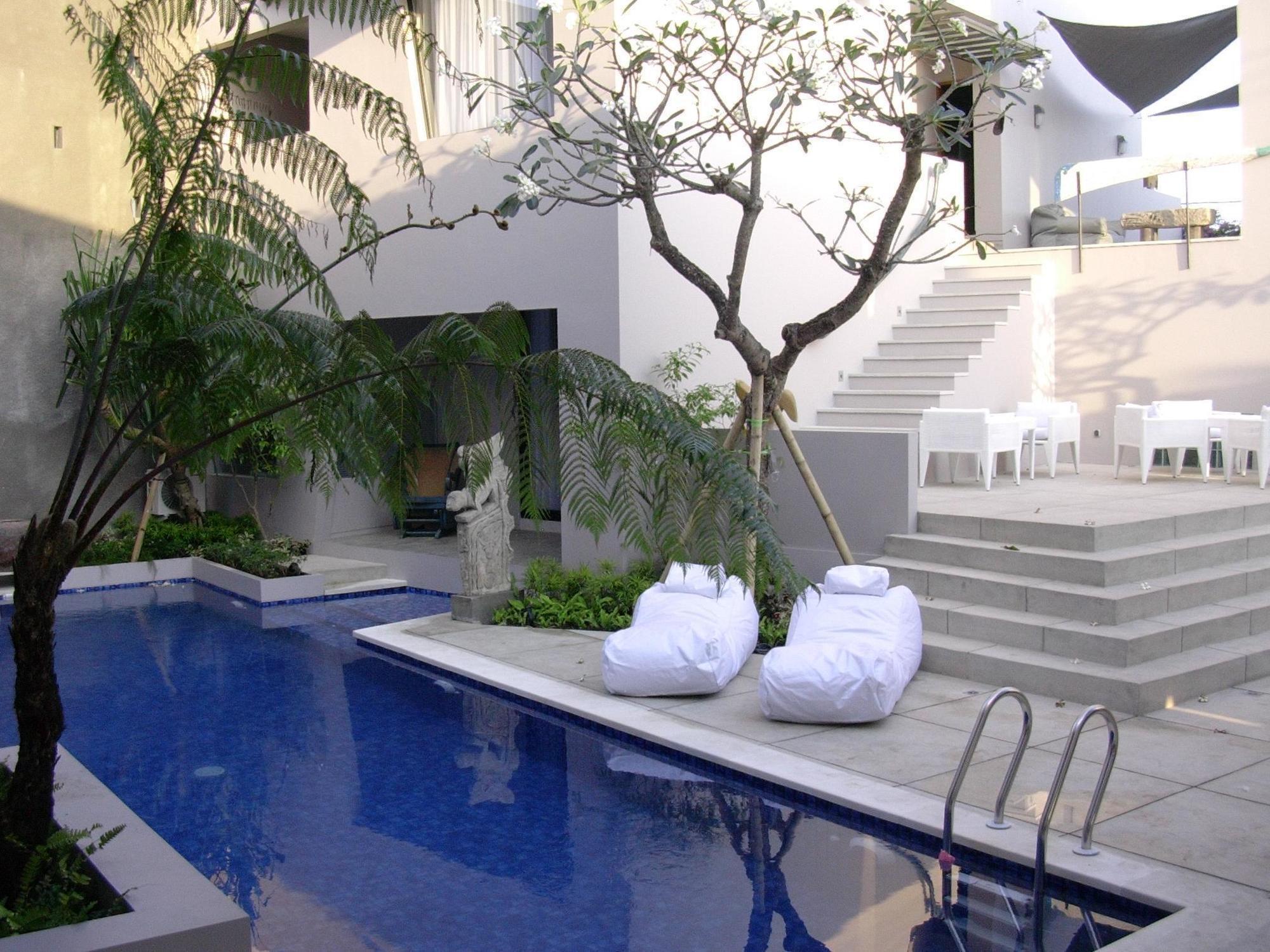 Scala Bed And Beyond Hotel Kerobokan Exterior foto