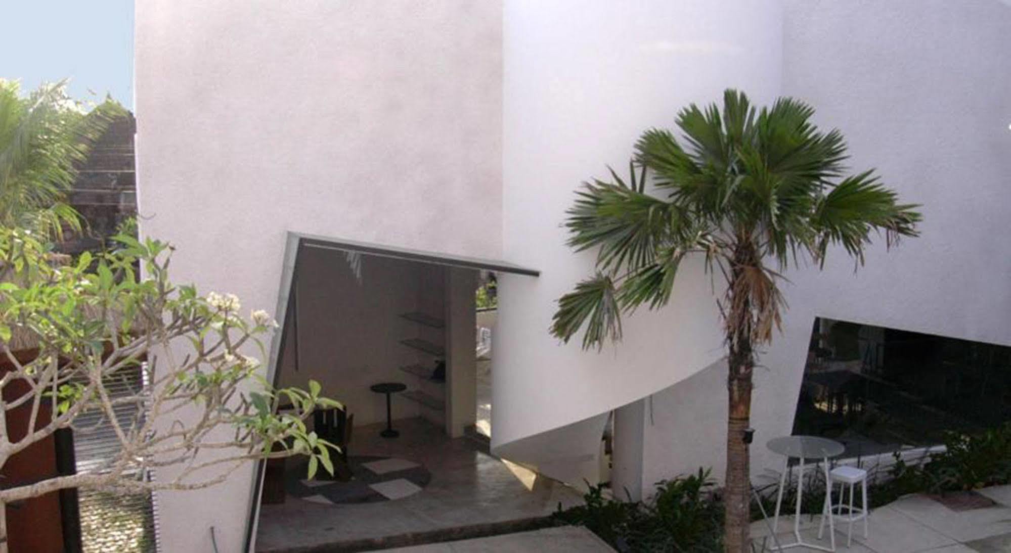 Scala Bed And Beyond Hotel Kerobokan Exterior foto